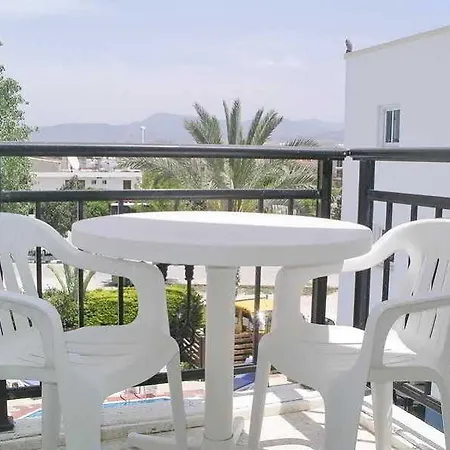 Hotel Renos Apts 3*